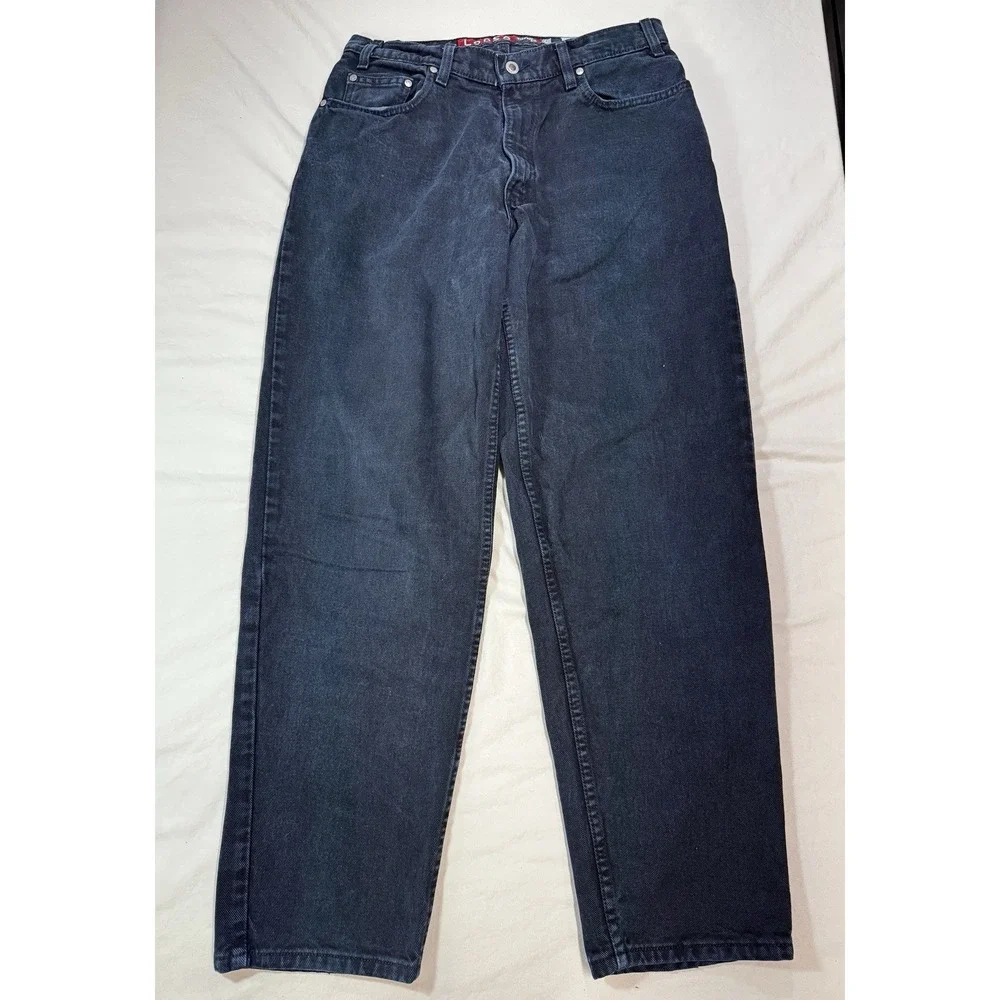 Levis hard tell